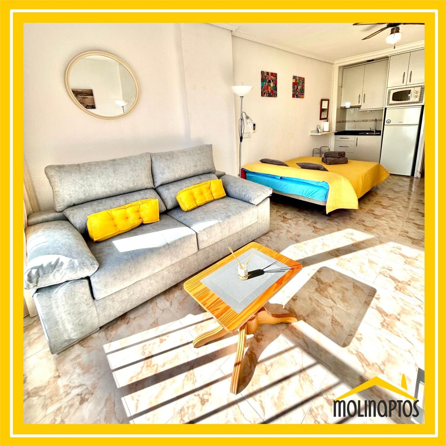 Estudio 30 Frente Al Mar Benidorm Bagian luar foto